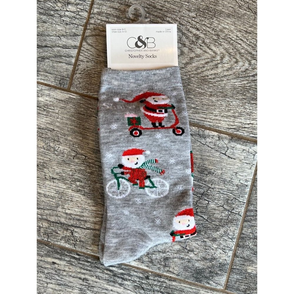 NWT‎ Christopher and Banks Novelty Christmas Socks Santa Claus size 9 - 11 C&B